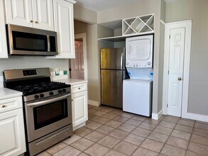 84 Washington St in Marblehead, MA - Building Photo - Building Photo