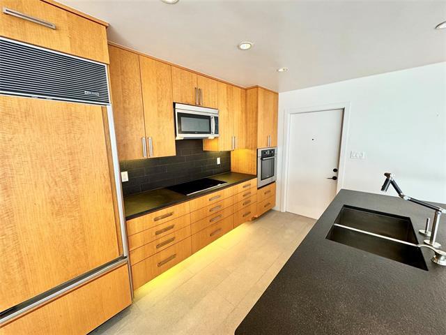 17107 Knots Landing in Addison, TX - Building Photo - Building Photo
