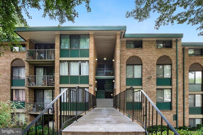 505 N Armistead St-Unit -102 in Alexandria, VA - Building Photo - Building Photo