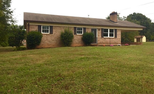 property at 2741 Kool Park Rd NE