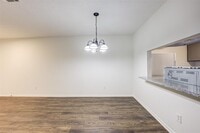 510 Coleman St photo'