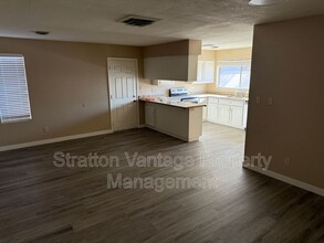 1541 E McNair Dr in Tempe, AZ - Building Photo - Building Photo