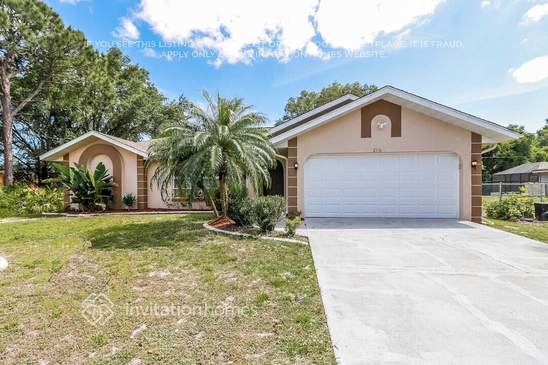 2916 Cabaret St in Port Charlotte, FL - Building Photo