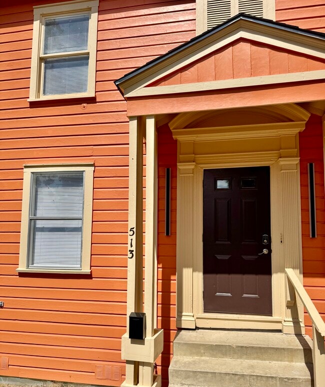 513 Eleanor Ave, Unit downstairs duplex