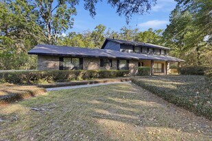 2630 NW 27th Terrace in Gainesville, FL - Building Photo