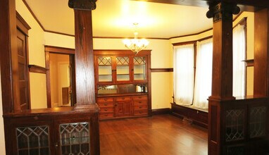 2900 N Prospect Ave, Unit Lower in Milwaukee, WI - Foto de edificio - Building Photo