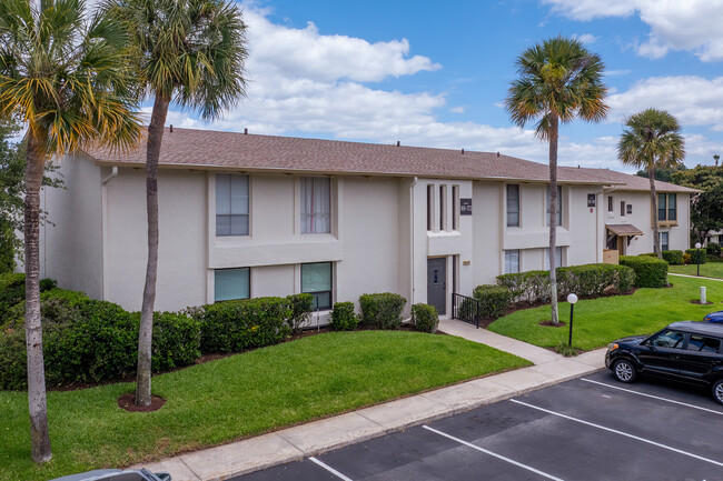 Capistrano Condominiums in Altamonte Springs, FL - Building Photo - Building Photo