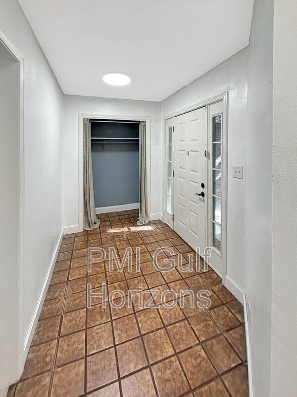 6929 Summit Way in Milton, FL - Building Photo - Building Photo