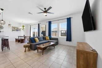 13011 Tarland St in Austin, TX - Building Photo - Building Photo