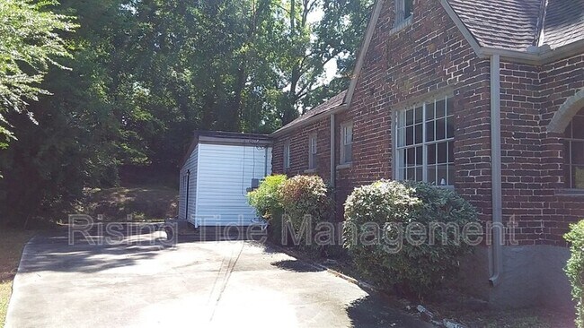 6817 Exeter Ave in Birmingham, AL - Building Photo - Building Photo