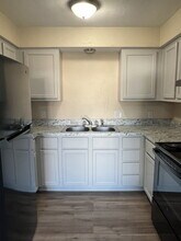 1025 E Pearl St in Miamisburg, OH - Building Photo - Building Photo