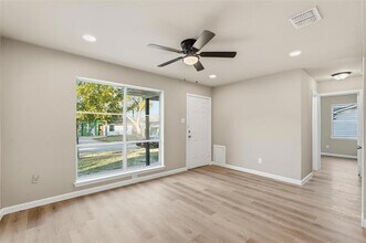 1118 Richard Dr in Garland, TX - Building Photo - Building Photo