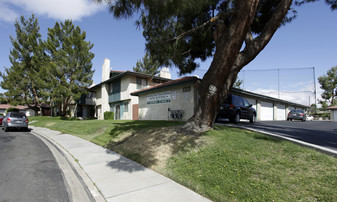 Burning Tree Town Homes Apartments