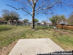 617 Pecan Dr in Schertz, TX - Building Photo - Building Photo
