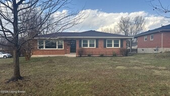 6001 Applegate Ln in Louisville, KY - Building Photo