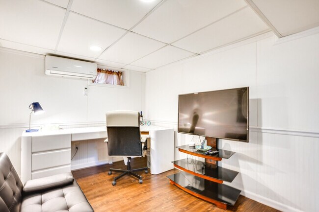 112 Rockwood Pl in Englewood, NJ - Building Photo - Building Photo