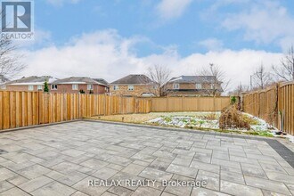 143 Livante Ct in Markham, ON - Building Photo - Building Photo