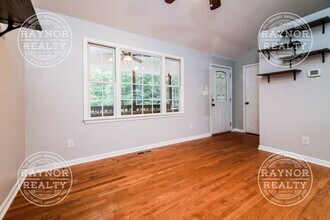 210 Deer Run Dr in Franklinton, NC - Foto de edificio - Building Photo