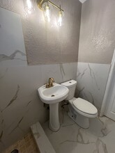 1864 NW 93rd St, Unit 1864 in Miami, FL - Building Photo - Building Photo