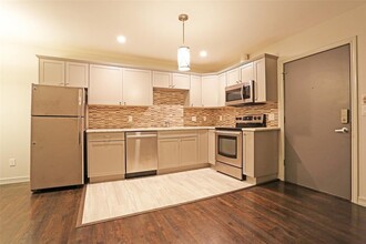 4737 Aftonshire Dr in Houston, TX - Building Photo - Building Photo