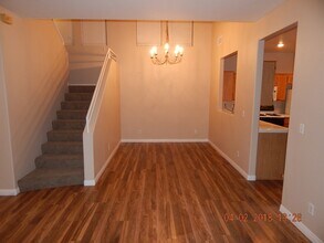 1204 Padre Serra in Las Vegas, NV - Building Photo - Building Photo