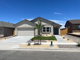4917 Neumann Dr in Reno, NV - Building Photo