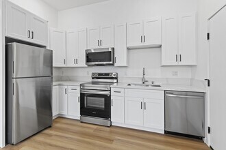 2850 Nye St in San Diego, CA - Building Photo - Building Photo