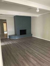 502 E Belt Line Rd in Desoto, TX - Building Photo - Building Photo