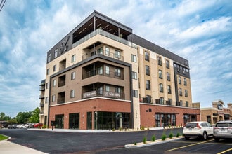 Heritage in Springfield, MO - Foto de edificio - Building Photo