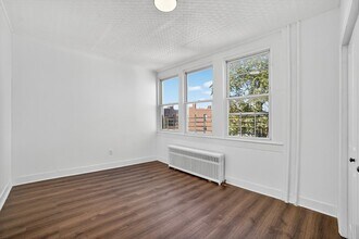 59 Park Hill Ave in Yonkers, NY - Building Photo - Building Photo