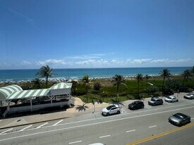18 Salina Ave, Unit Salina 30 in Delray Beach, FL - Building Photo