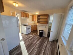 444 Groveland St in Haverhill, MA - Foto de edificio - Building Photo