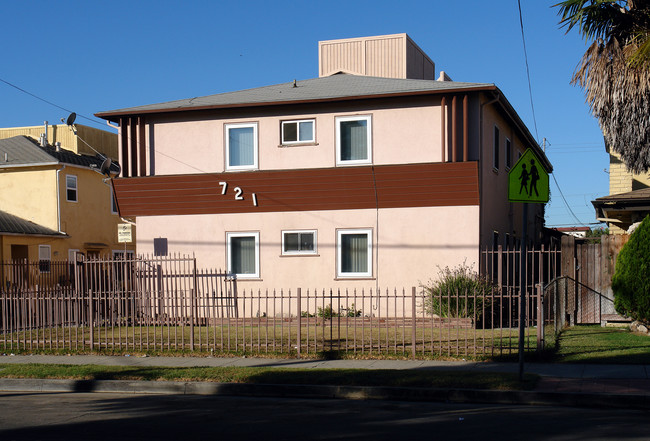 721 S Grevillea Ave in Inglewood, CA - Building Photo - Building Photo