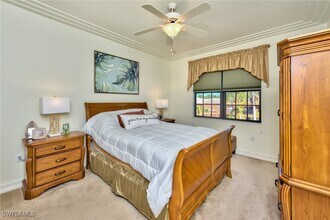 9102 Capistrano St S in Naples, FL - Foto de edificio - Building Photo