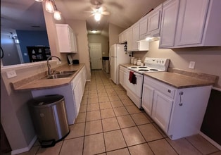 518 N Juneau Ave in Lubbock, TX - Building Photo - Building Photo