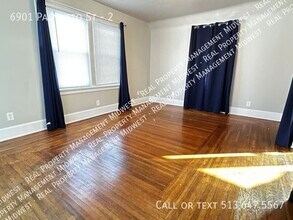 6901 Palmetto St in Cincinnati, OH - Building Photo - Building Photo
