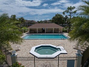 8445 Charter Club Cir in Ft. Myers, FL - Building Photo - Building Photo