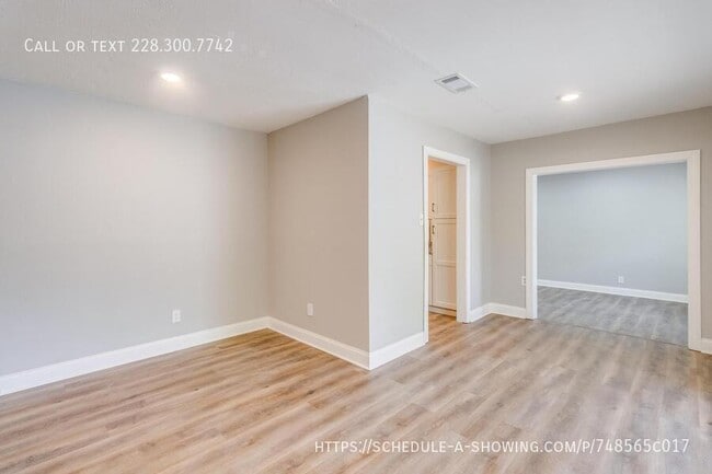 16201 Cervantes Ct in Biloxi, MS - Building Photo - Building Photo