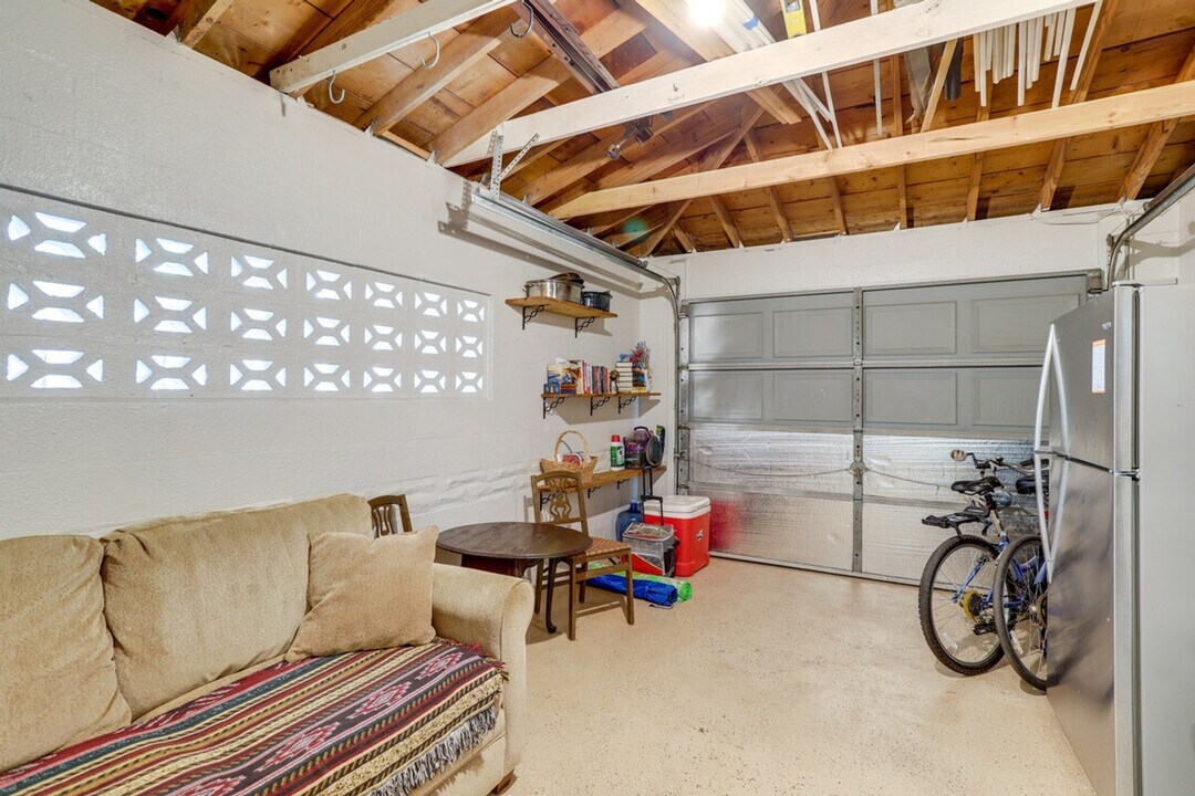 12 S Arcturas Ave in Clearwater, FL - Building Photo