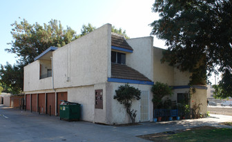 812 E Santa Ana Blvd Apartments