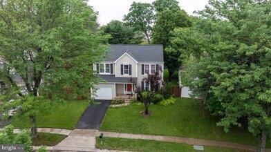 733 Sunnyfield Ln in Baltimore, MD - Building Photo - Building Photo