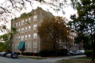 Silson Apartments in Detroit, MI - Foto de edificio - Building Photo