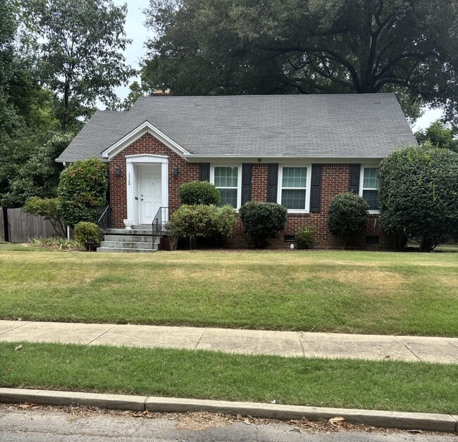 property at 3520 Philwood Ave