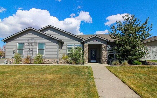 property at 2646 Stonecreek Dr