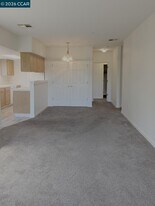 111 Stone Pine Ln in San Ramon, CA - Building Photo