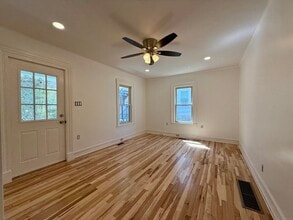 74 Riverside Ave in Torrington, CT - Building Photo - Building Photo