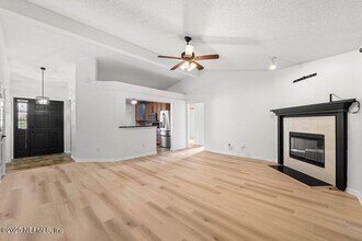 11434 Wandering Pines Ln in Jacksonville, FL - Building Photo - Building Photo