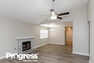 350 Keating St in Henderson, NV - Foto de edificio - Building Photo