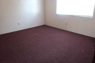 412 Yakima St, Unit A in Wenatchee, WA - Building Photo - Building Photo