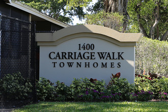 Lilac Village Carriage Walk in Boca Raton, FL - Building Photo - Building Photo